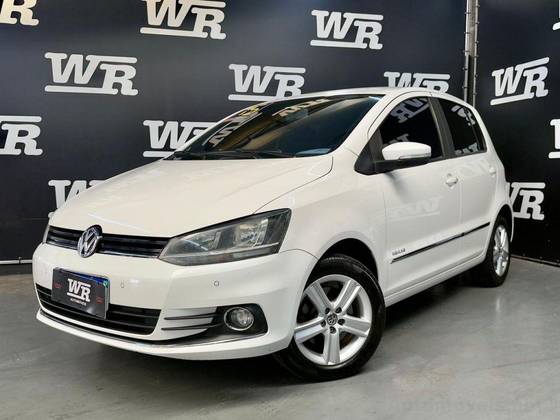 VOLKSWAGEN FOX 1.6 MSI HIGHLINE 16V FLEX 4P MANUAL
